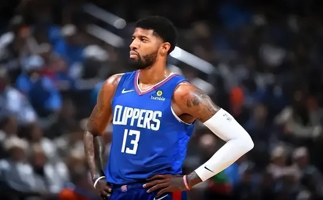 记者：泰山不会放弃成绩搞年轻化，韩鹏明年是否执教还没定