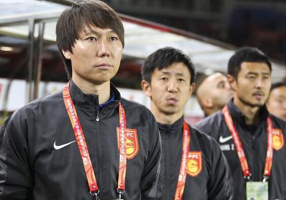 尽力局！约瑟夫·杨27分钟 19中10&三分9中4空砍全场最高32分