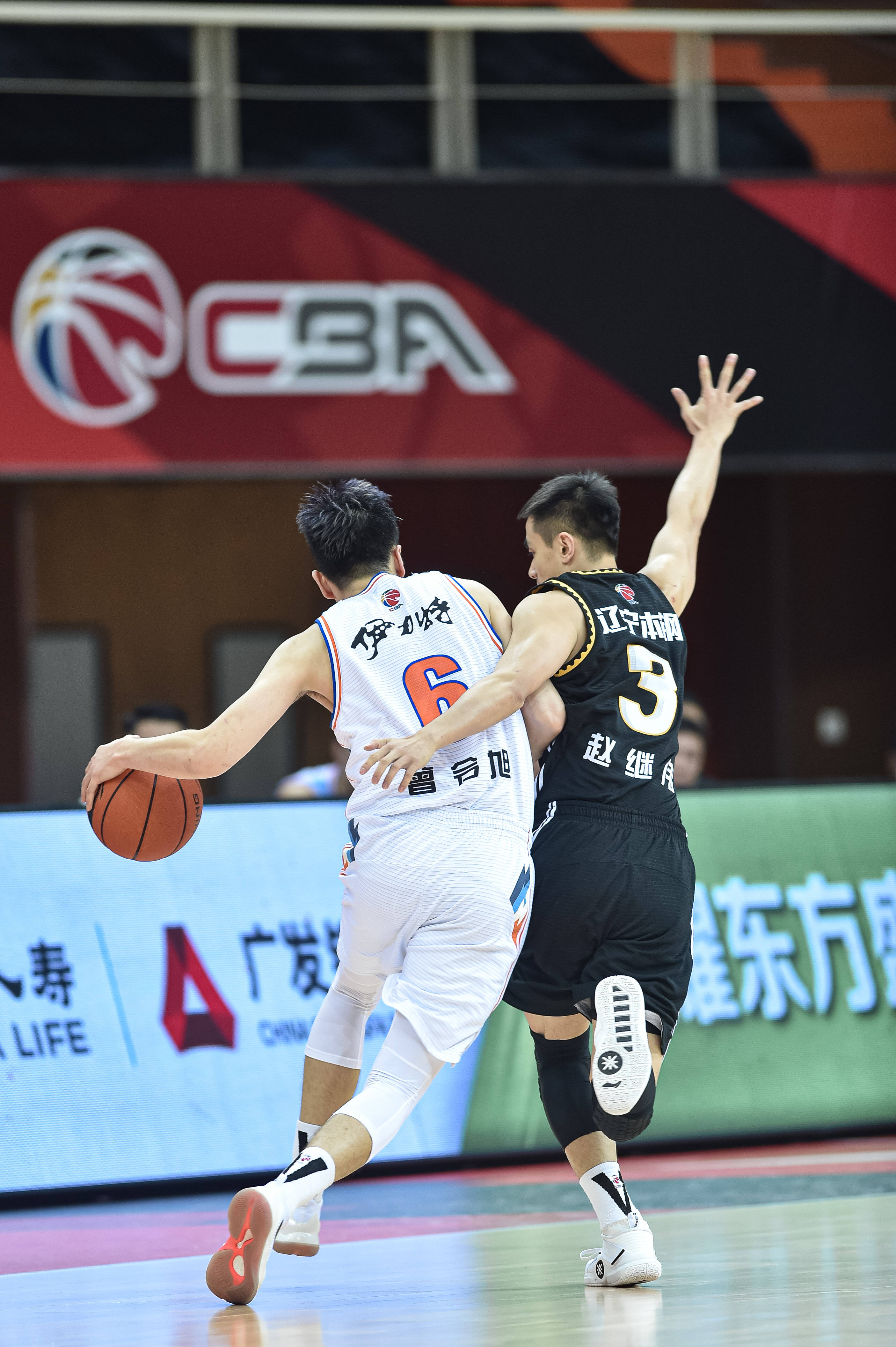 魔术四战全胜晋级NBA杯8强，尼克斯力压热火小组第一晋级