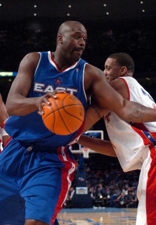 马卡报：巴萨内部对亚马尔的情况很乐观，认为他能出战马竞